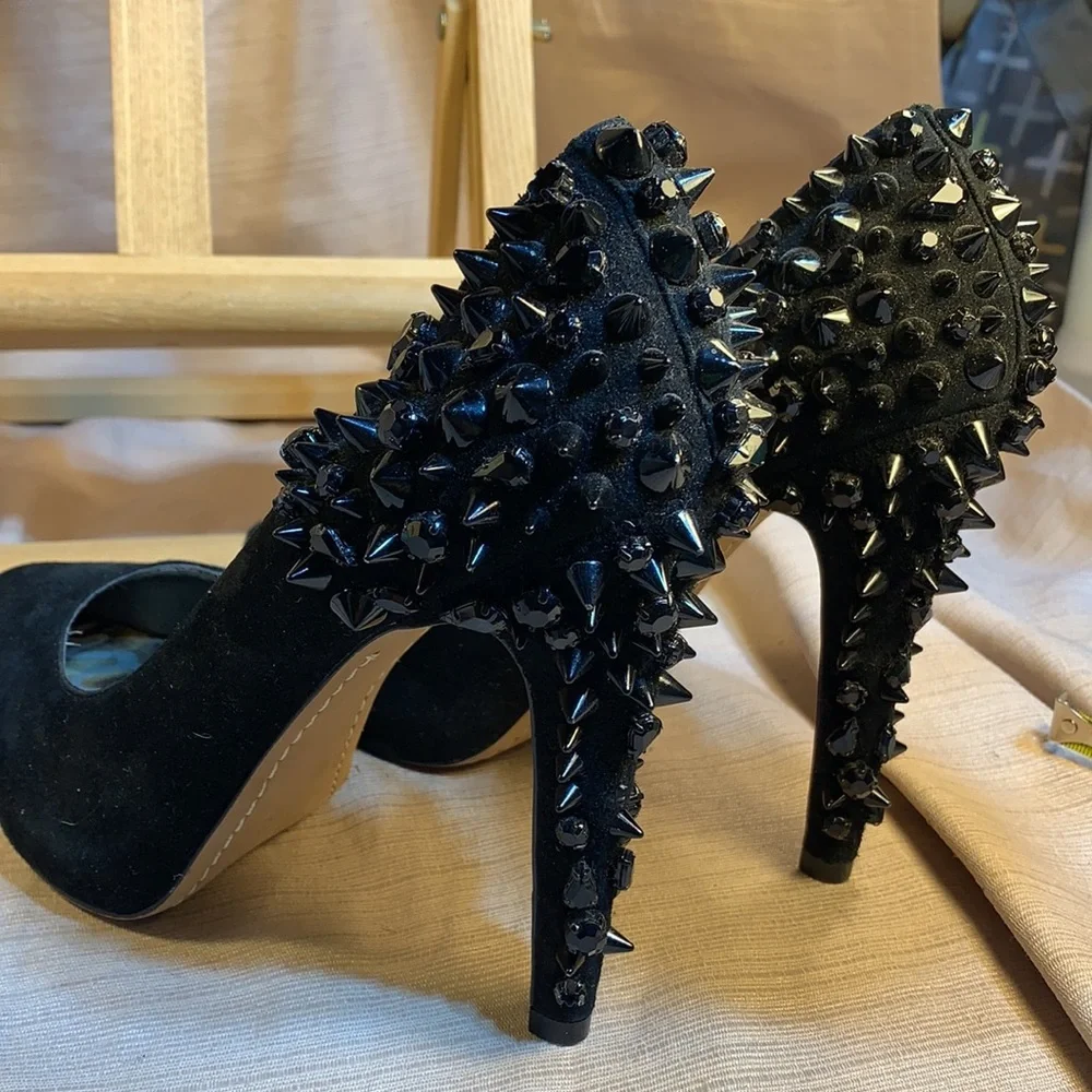 Sam Edelman almost NEW leather studded heels